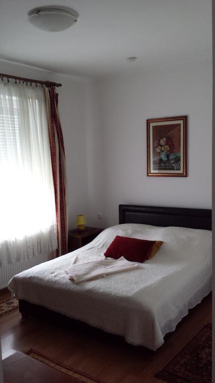 Villa Rubin Panzio Hajduszoboszlo Bilik gambar