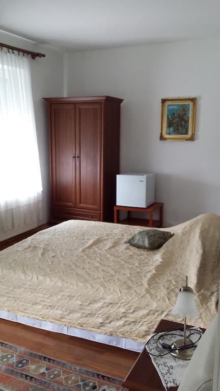 Villa Rubin Panzio Hajduszoboszlo Bilik gambar